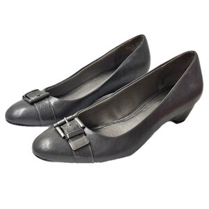 LifeStride Gala Low Wedge Pumps Women’s 8.5 Gray Silver Comfort Buckle Shoes